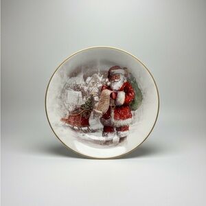 Pottery Barn Nostalgic SANTA Soup Cereal Bowl Christmas Village NEW Replacement